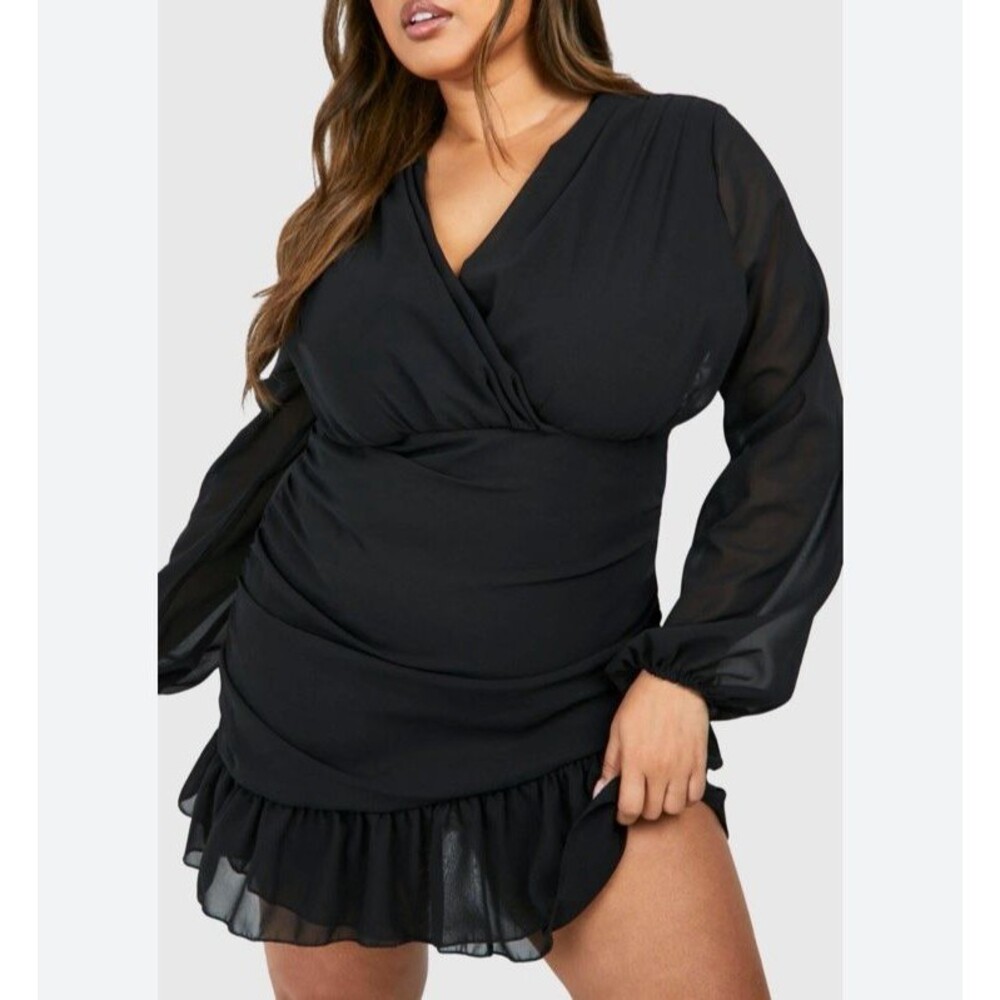 NWT Boohoo Women’s Black V Neck Chiffon Ruffle Wrap Dress Size 18
